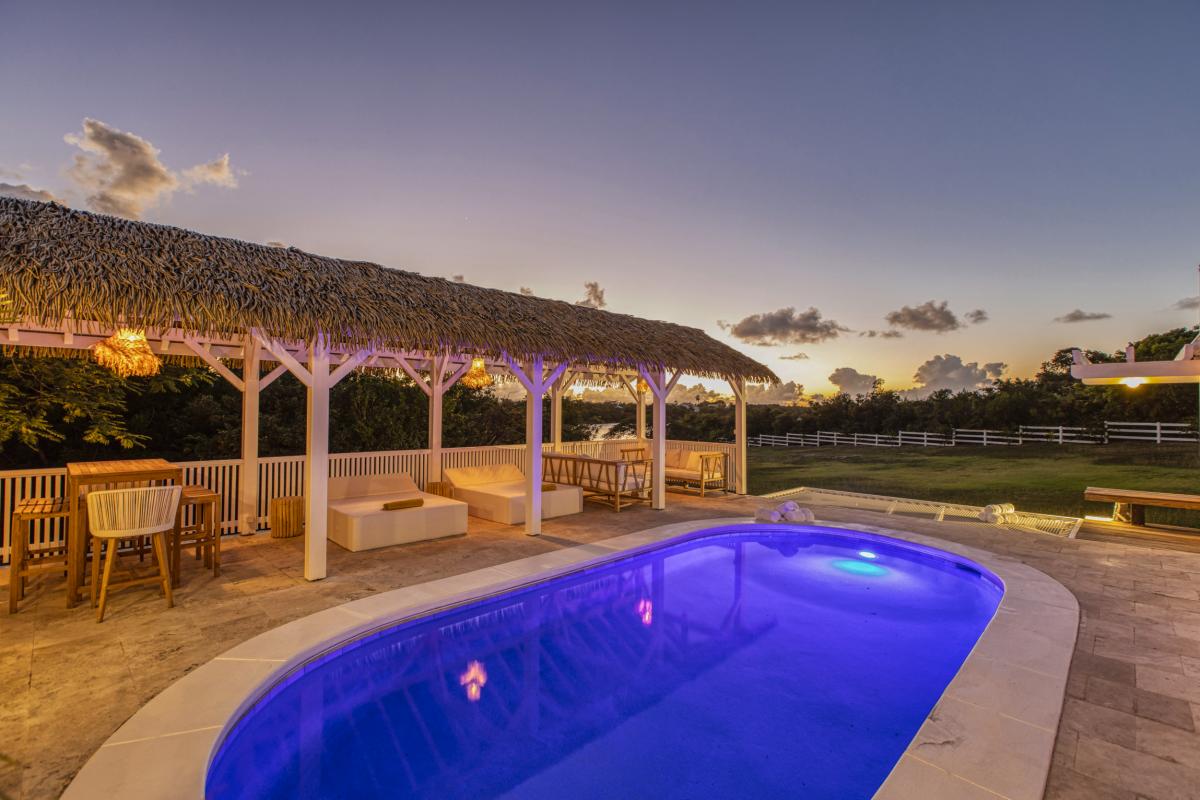 A louer villa 3 chambre Terres Basses Saint Martin_ Piscine Nuit - 34